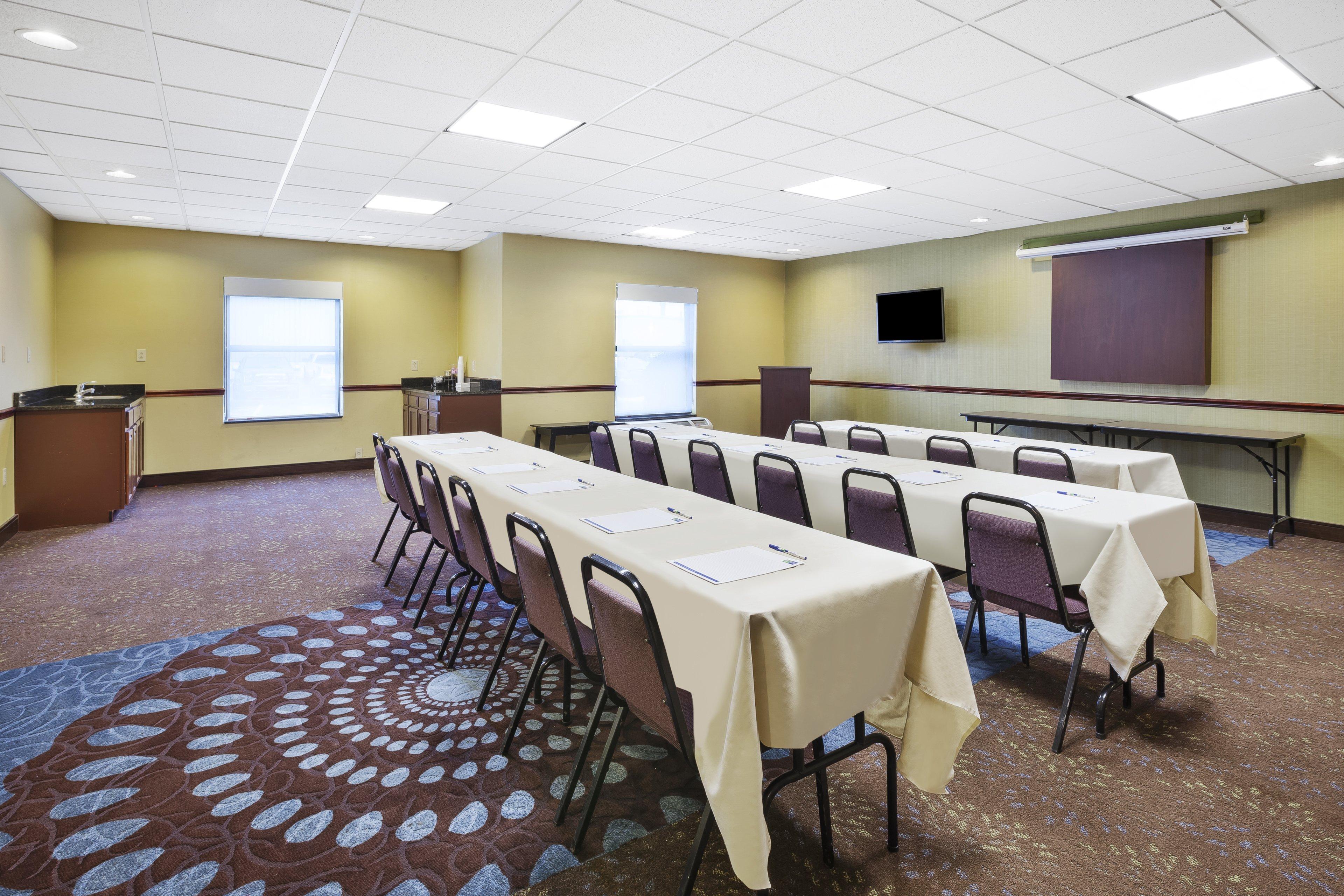 Holiday Inn Express Hotel & Suites Circleville By Ihg Екстер'єр фото