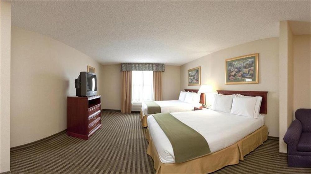 Holiday Inn Express Hotel & Suites Circleville By Ihg Екстер'єр фото